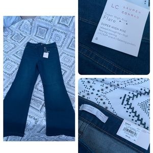 Lauren Conrad | Flare Jeans | Size 6 | with tags